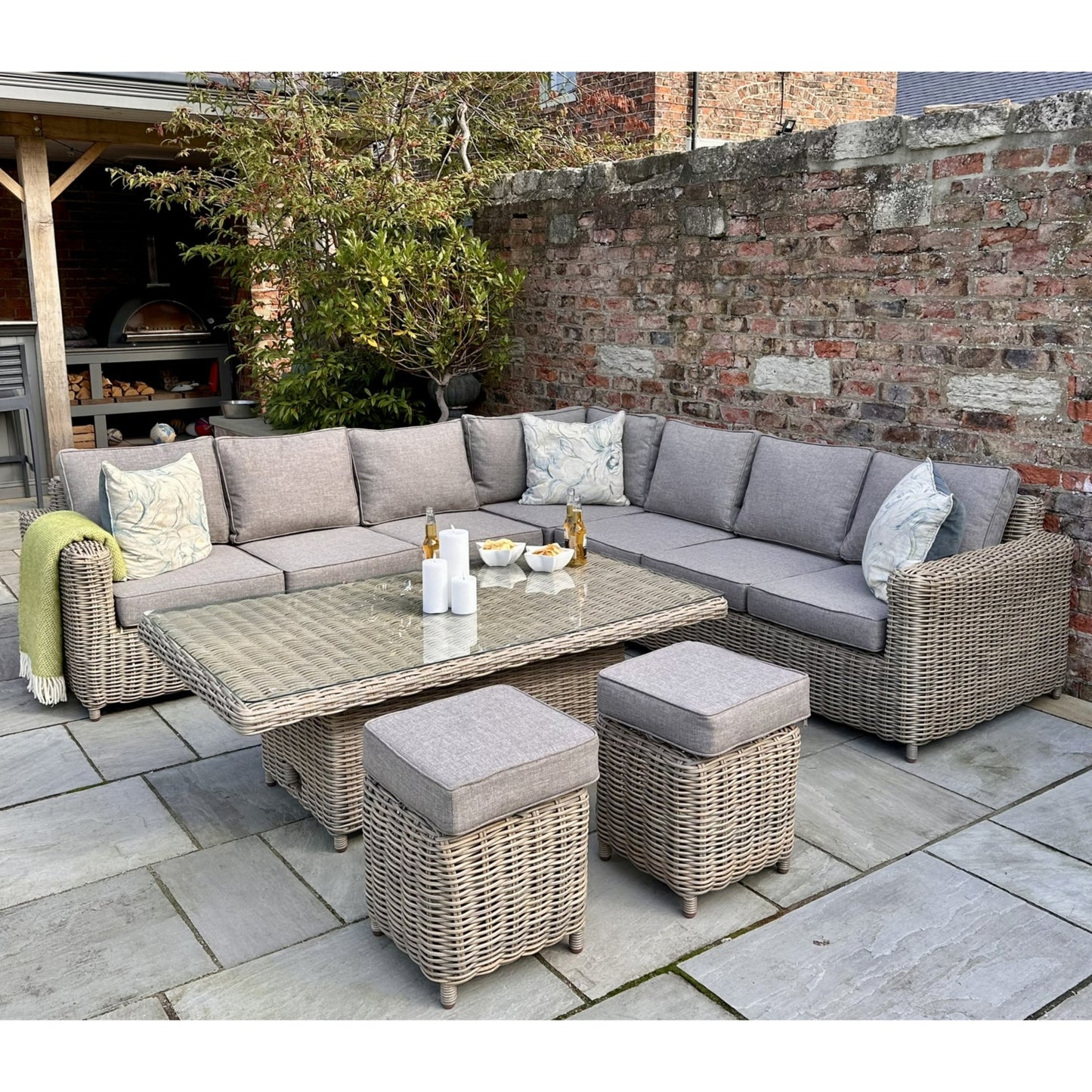 Italian style Outdoor Large Corner Set With Riser Table + 2 Stools